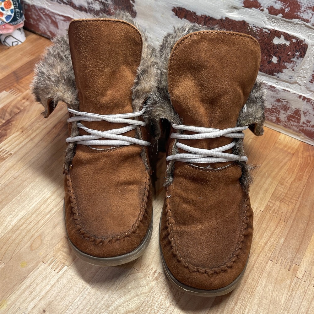 Call It Spring Tan Brown Faux Suede Faux Fur Trim Moccasin Ankle‎ Boots Womens 9
